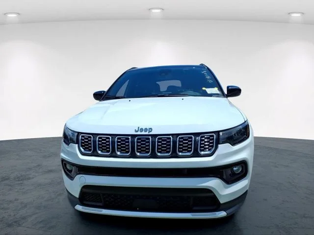 Used 2025 White Jeep Limited image 6