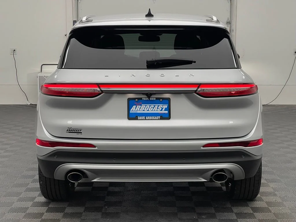 Used 2020 Ingot Silver Lincoln Standard image 8
