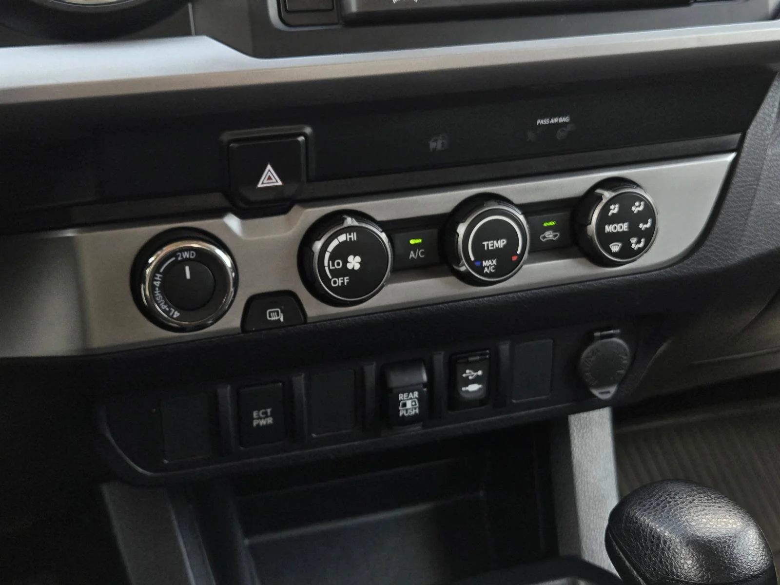 Used 2019 Magnetic Gray Metallic Toyota SR5 image 27