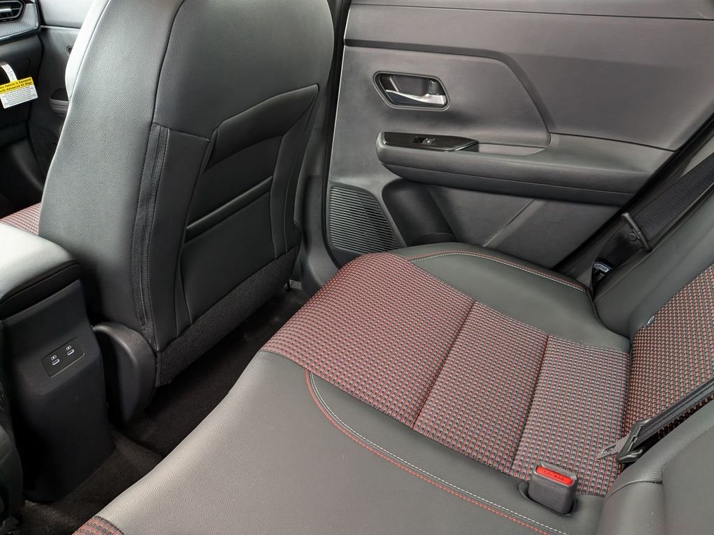 New 2026 Gray Nissan SR image 36