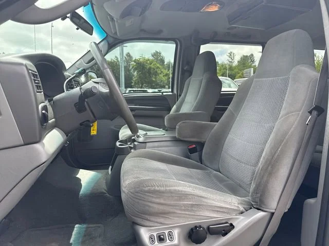 Used 2004 Silver Birch Clearcoat Metallic Ford XLT image 13