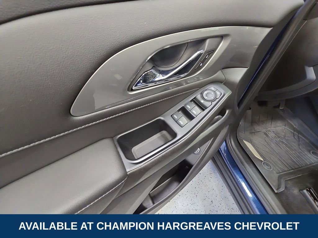 2023 Chevrolet Traverse 1LT - Photo 31