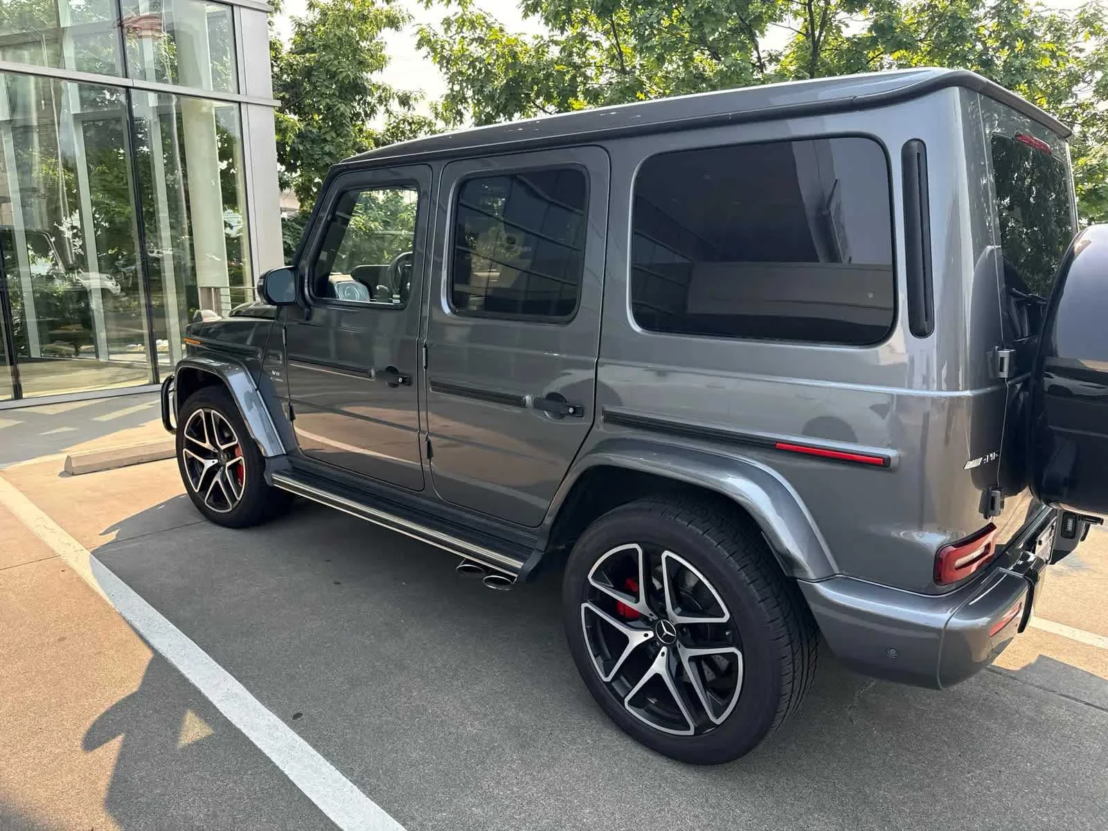 Used 2019 Selenite Grey Metallic Mercedes-Benz  image 4