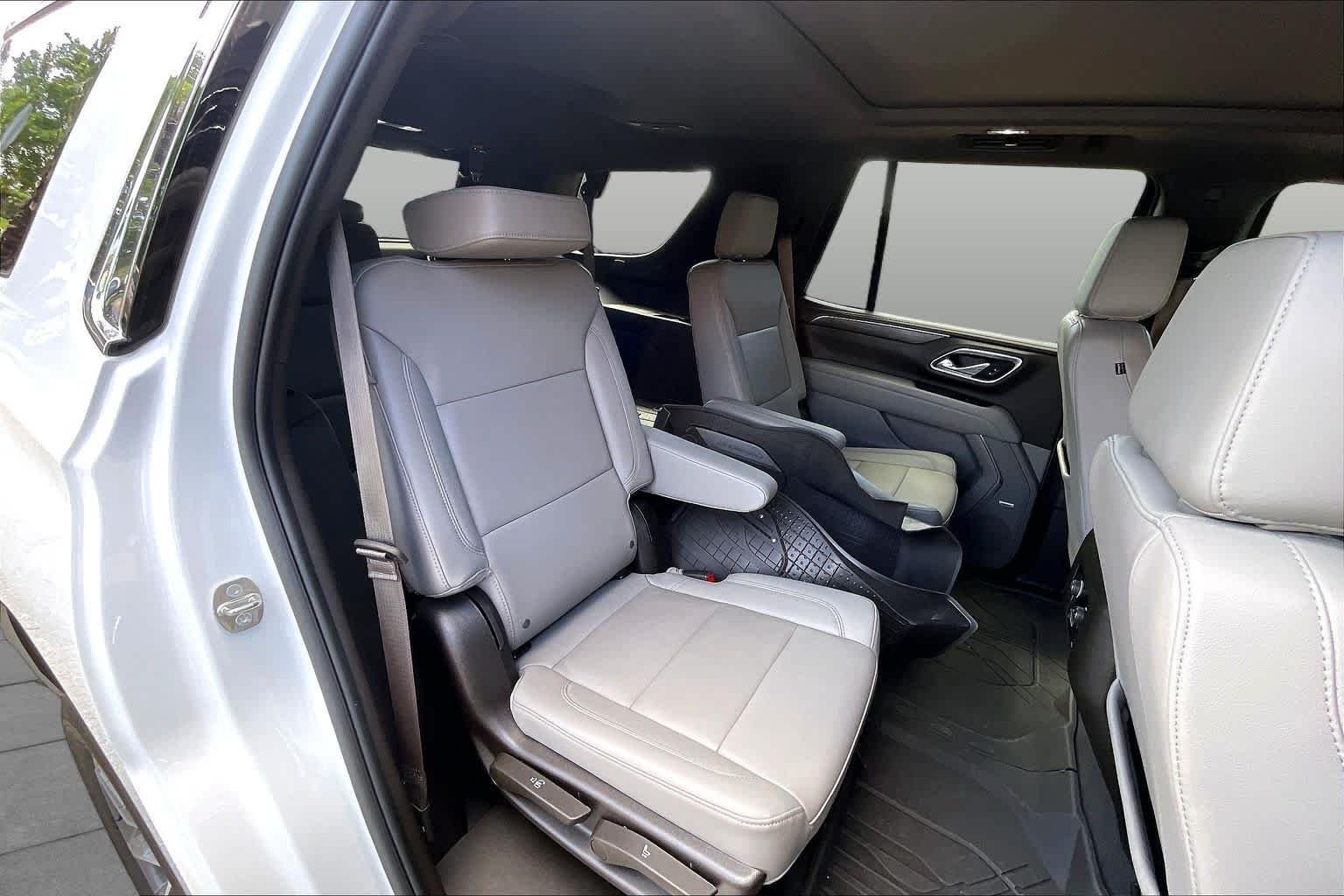 Used 2023 Summit White Chevrolet LT image 52