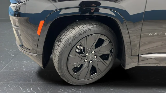 Used 2025 Diamond Black Jeep Launch Edition image 40