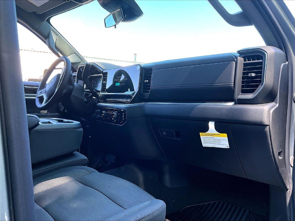 2026 Chevrolet Silverado 1500 LT - Photo 9