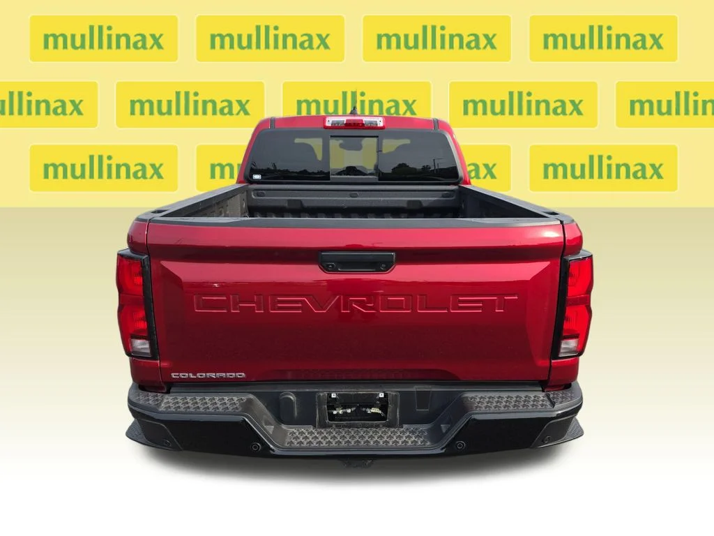 Certified Used 2024 Red Chevrolet Z71 image 5