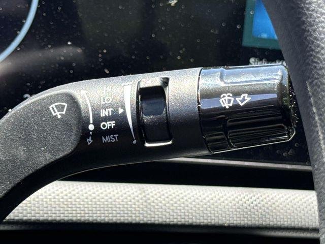 New 2026 Black Hyundai SEL Activity AWD image 29
