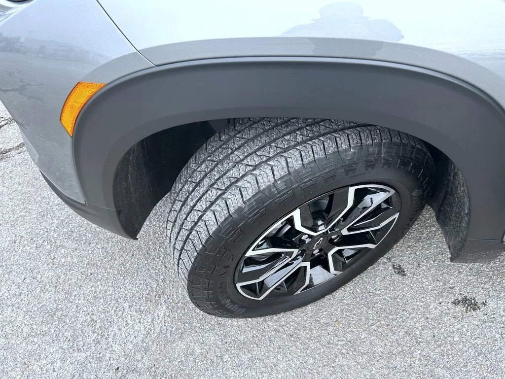New 2026 Sterling Gray Metallic Chevrolet ACTIV image 23