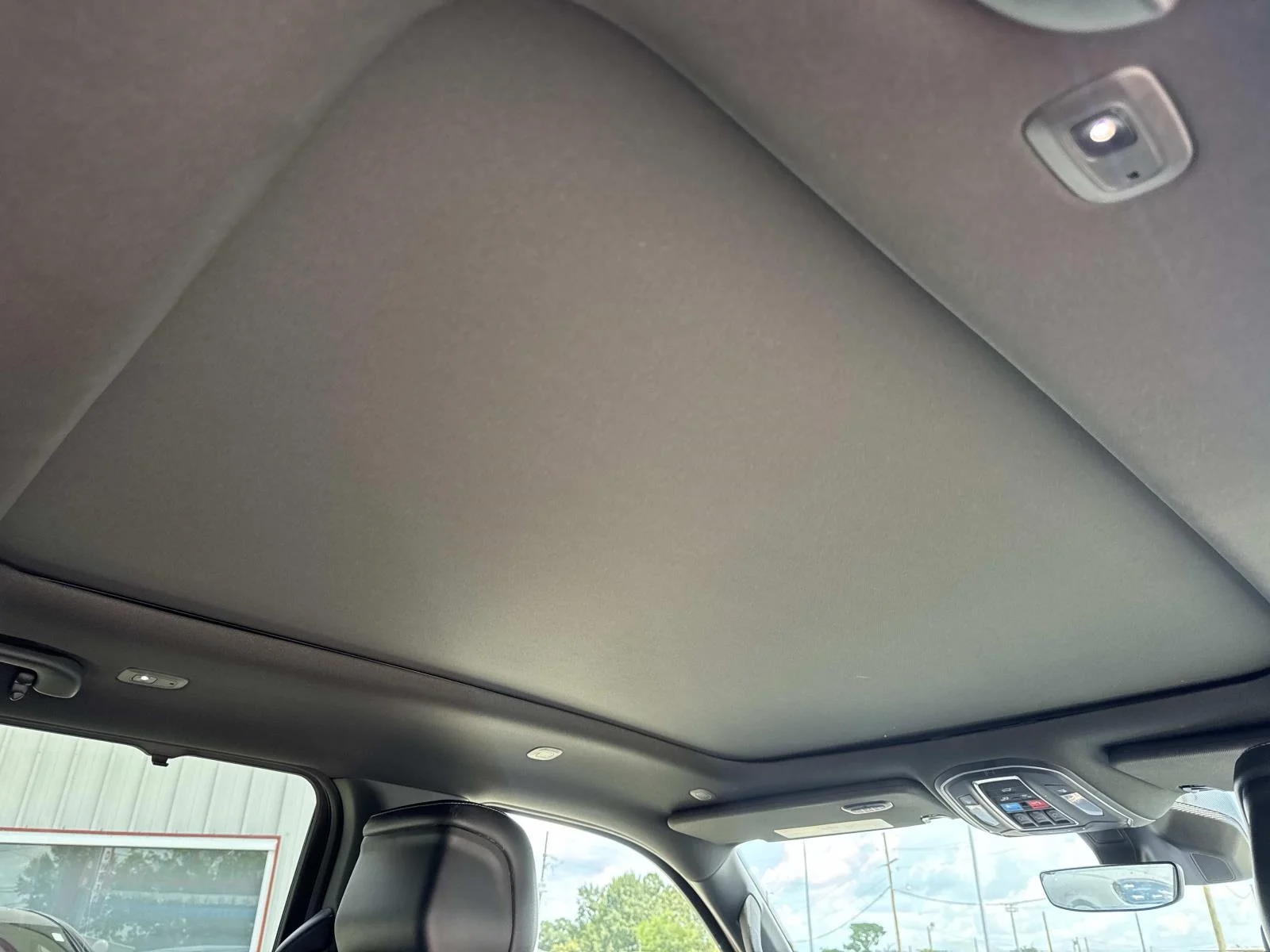 Used 2023 Baltic Gray Metallic Clearcoat Jeep Series II Carbide image 10