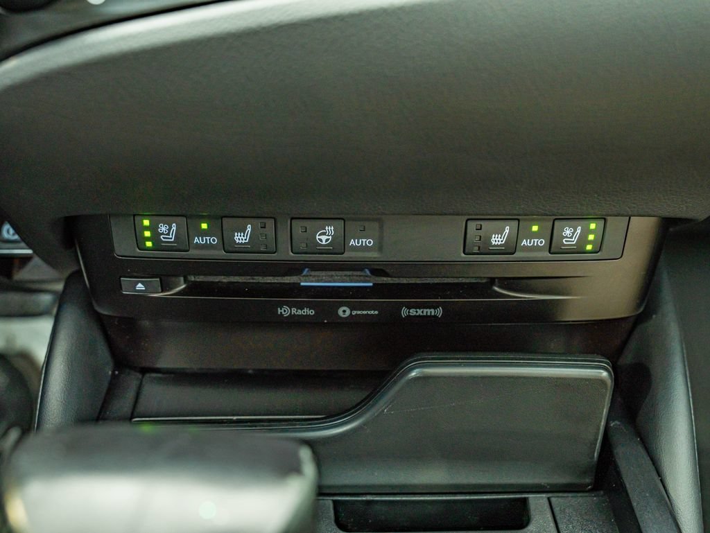 Used 2019 Gray Pearl Lexus 350 image 28