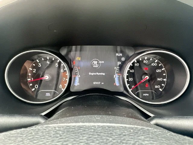 Used 2018 Gray Jeep Limited image 18