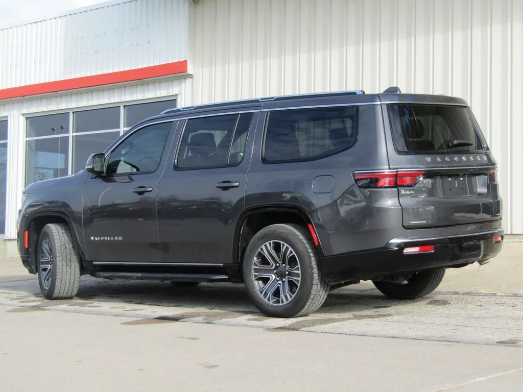 Used 2022 Gray Jeep Series III image 10