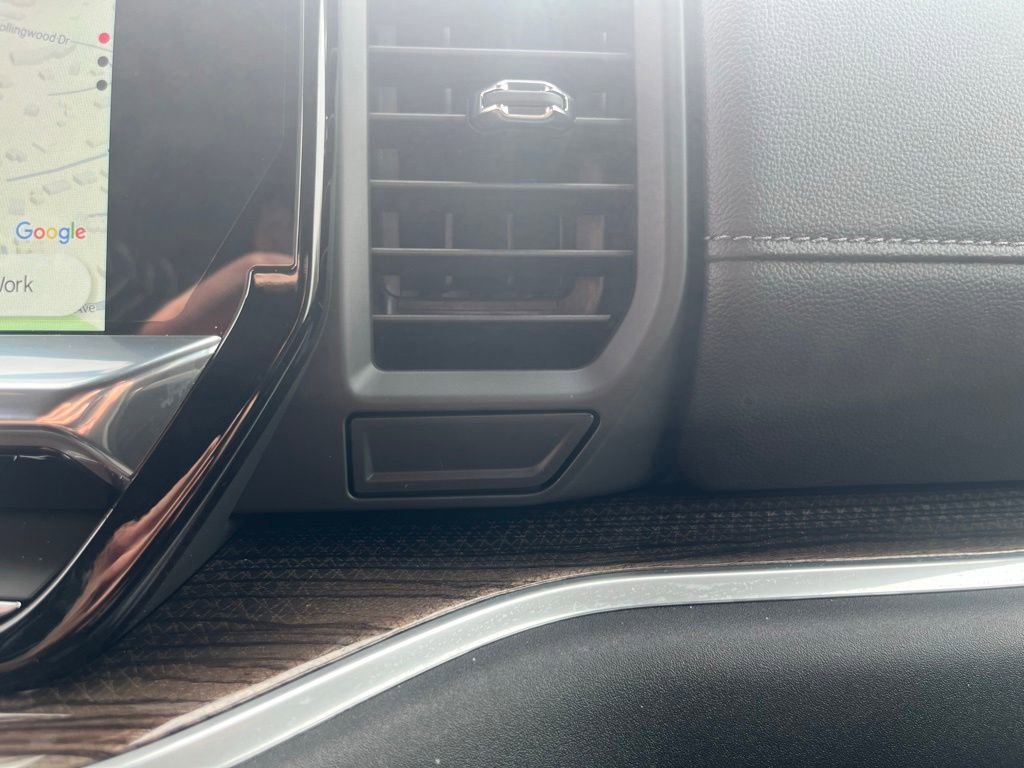Used 2026 Titanium Rush Metallic GMC Elevation image 24