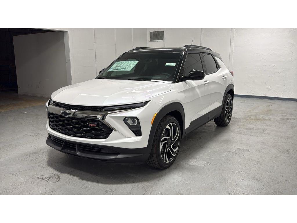 New 2026 Iridescent Pearl Tricoat Chevrolet RS image 11