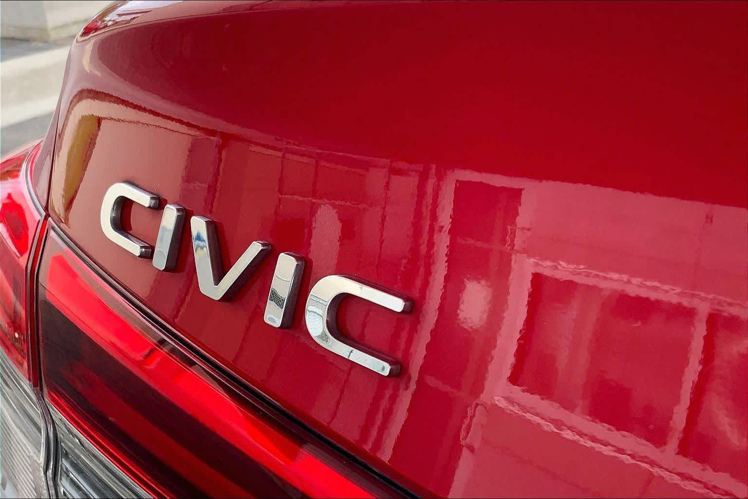 Used 2023 Rallye Red Honda Sport image 33