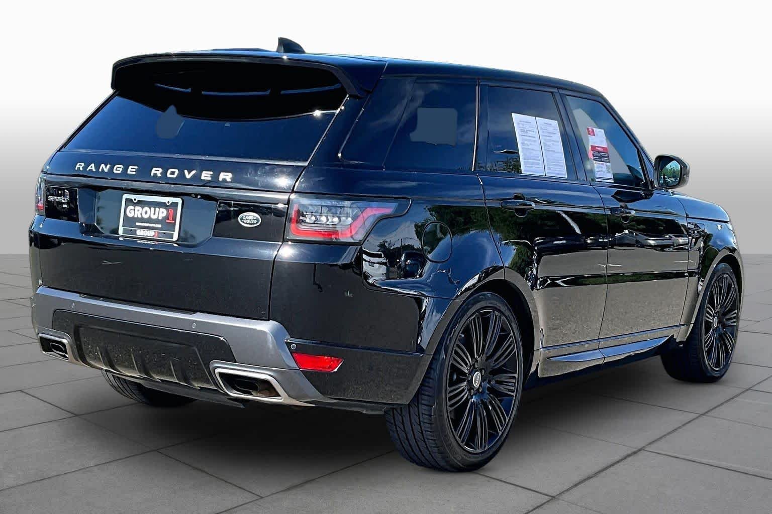 Used 2020 Borealis Black Metallic Land Rover HSE image 12