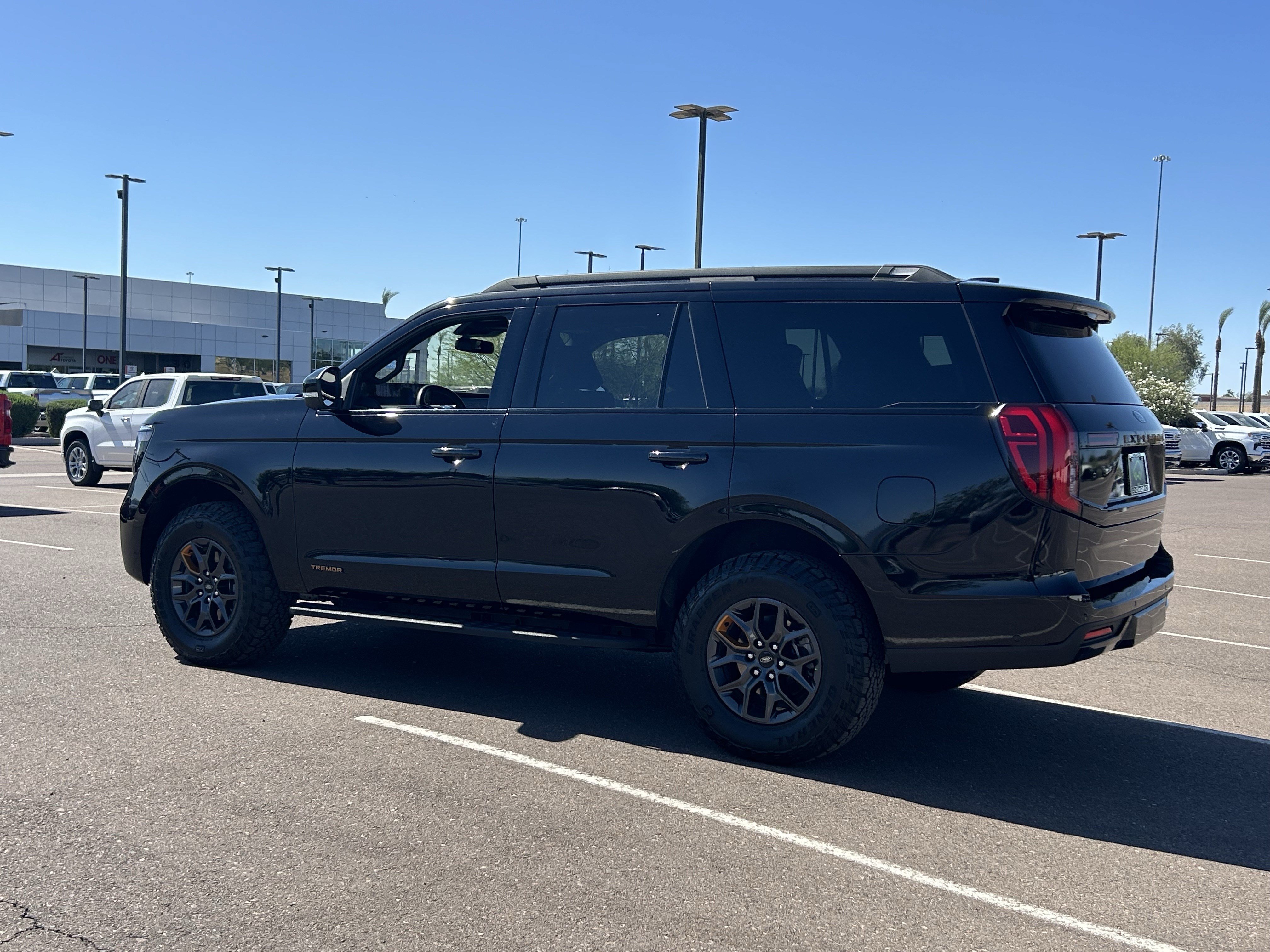 Certified Used 2025 Blue Ford Tremor image 3