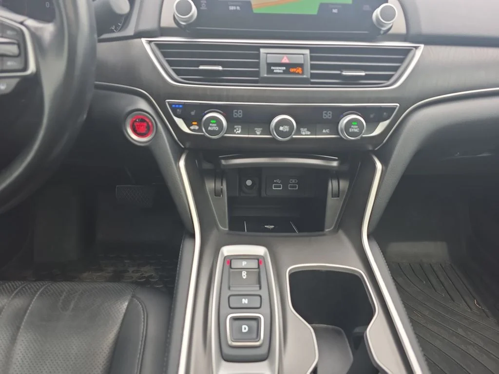 2021 Honda Accord Touring - Photo 10