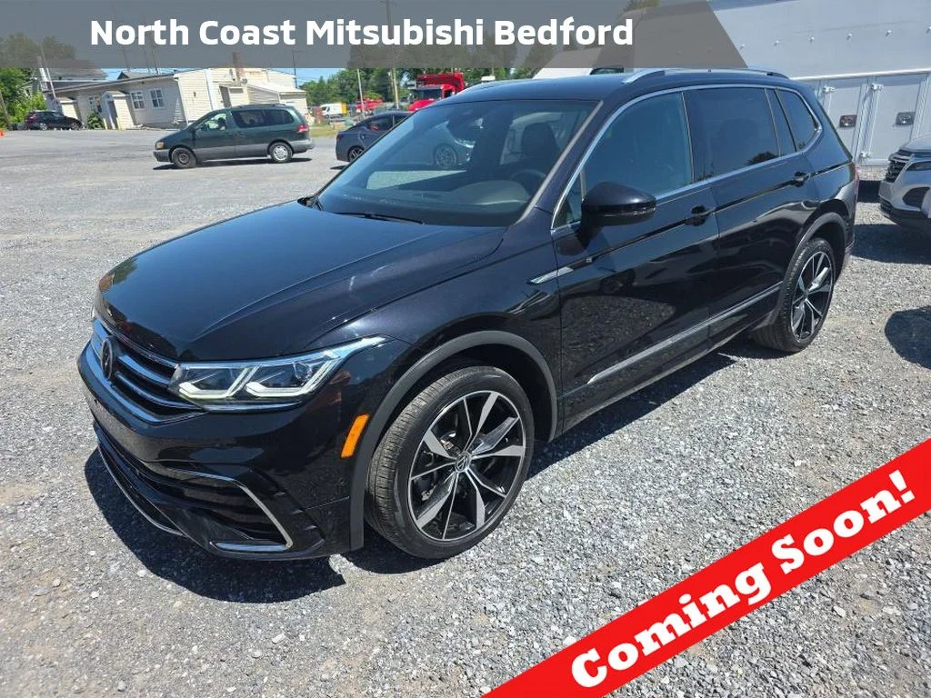 2023 Volkswagen Tiguan 2.0T SEL R-Line 4Motion's photo