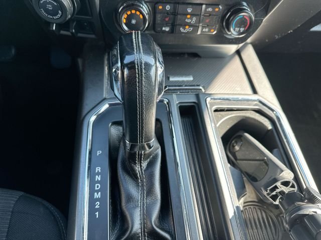 Used 2016 Blue Ford XLT image 22
