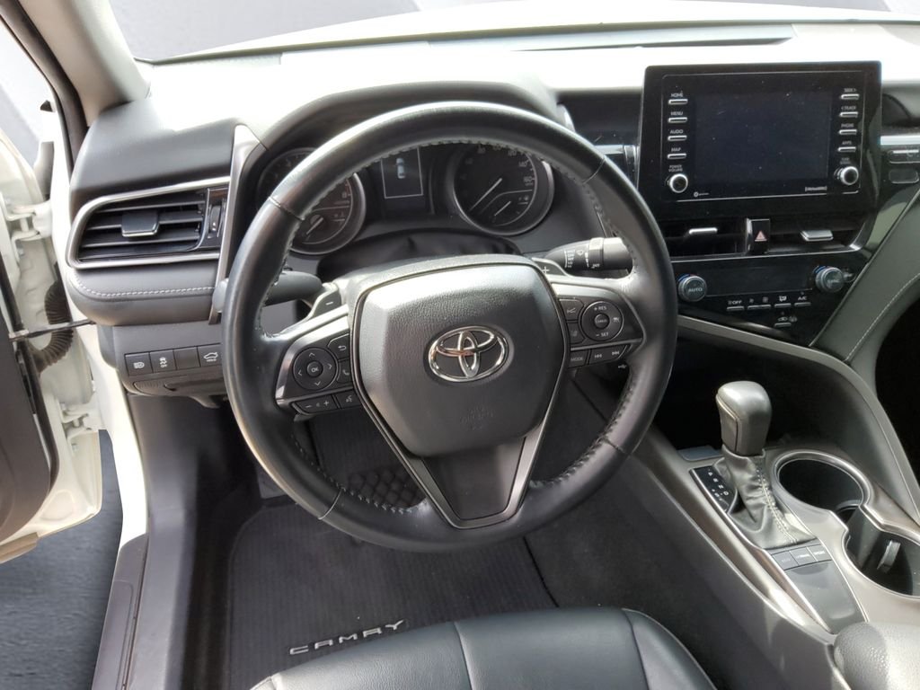 Used 2023 White Toyota SE Nightshade image 9