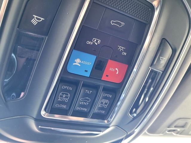 Used 2021 Black Jeep Limited image 22