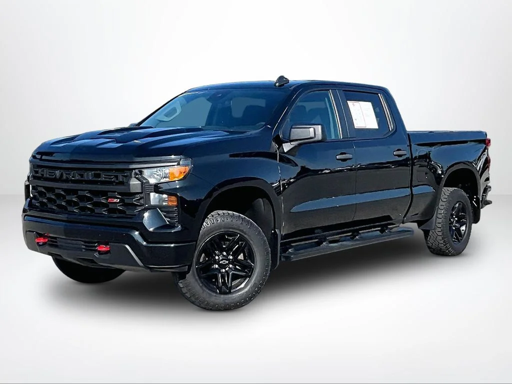 Used 2022 Black Chevrolet Custom Trail Boss image 2