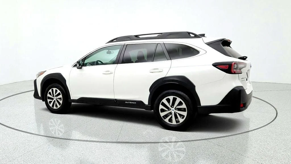 Used 2025 Crystal White Pearl Subaru Premium AWD w/ Moonroof, Navigation, Blind Spot & Keyless Start image 7