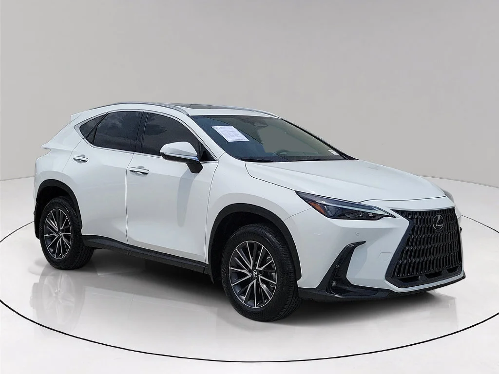 Used 2026 Ultra White Lexus 350 Base image 2