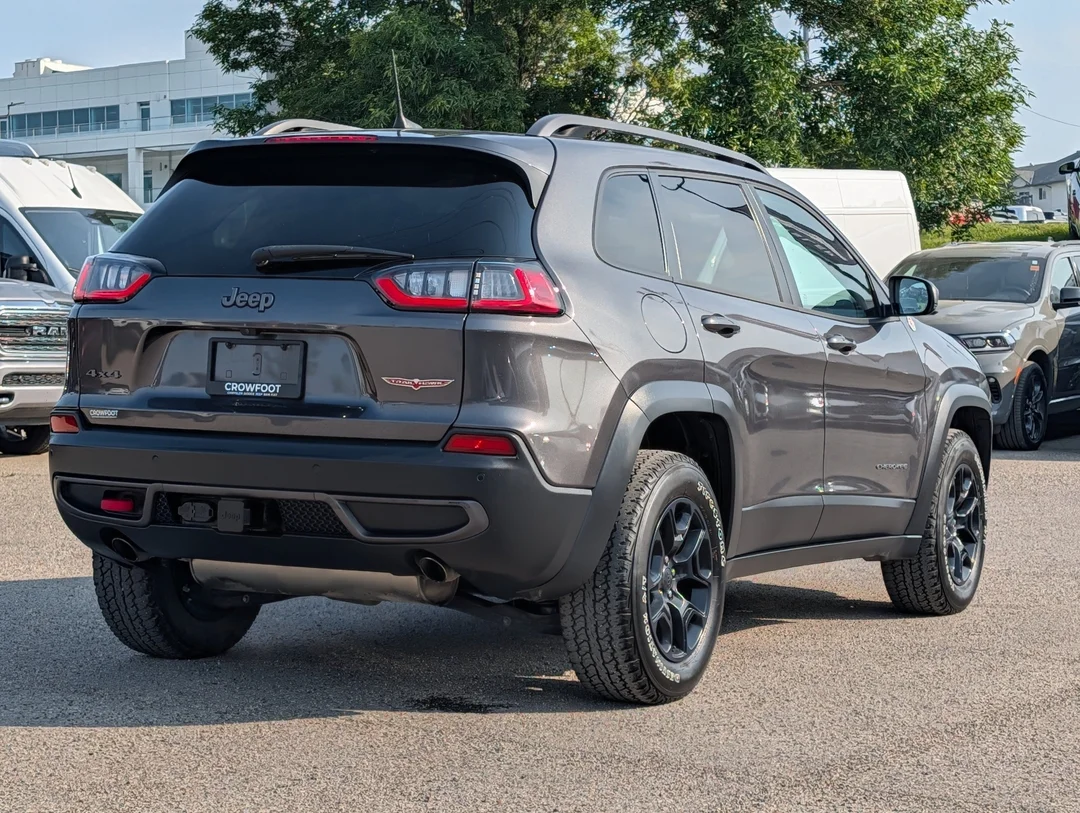 Certified Used 2020 Grey Jeep Trailhawk Elite - - 4x4 - Nappa Leather - Command View Sunroof - SafetyTec Grp & More! image 8
