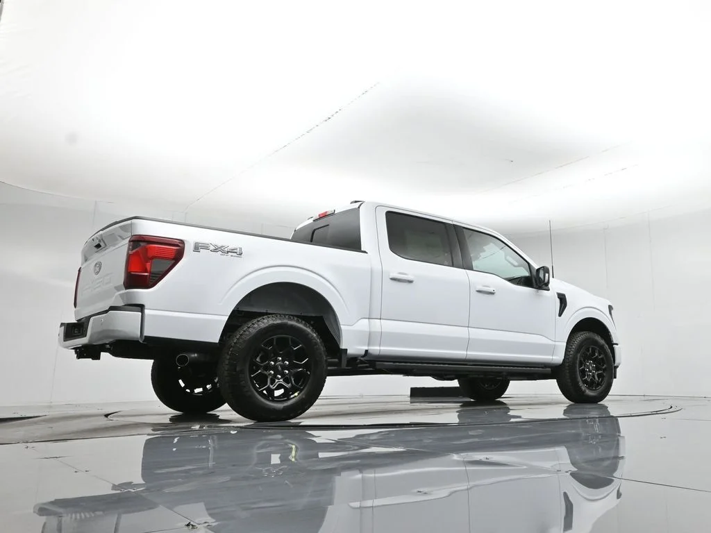New 2026 Oxford White Ford XLT image 49