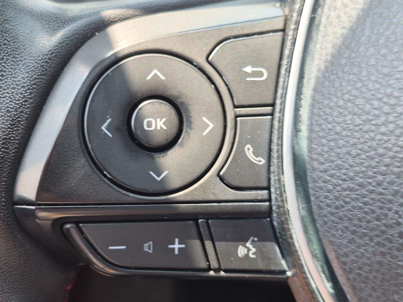 Used 2022  Toyota XSE image 20