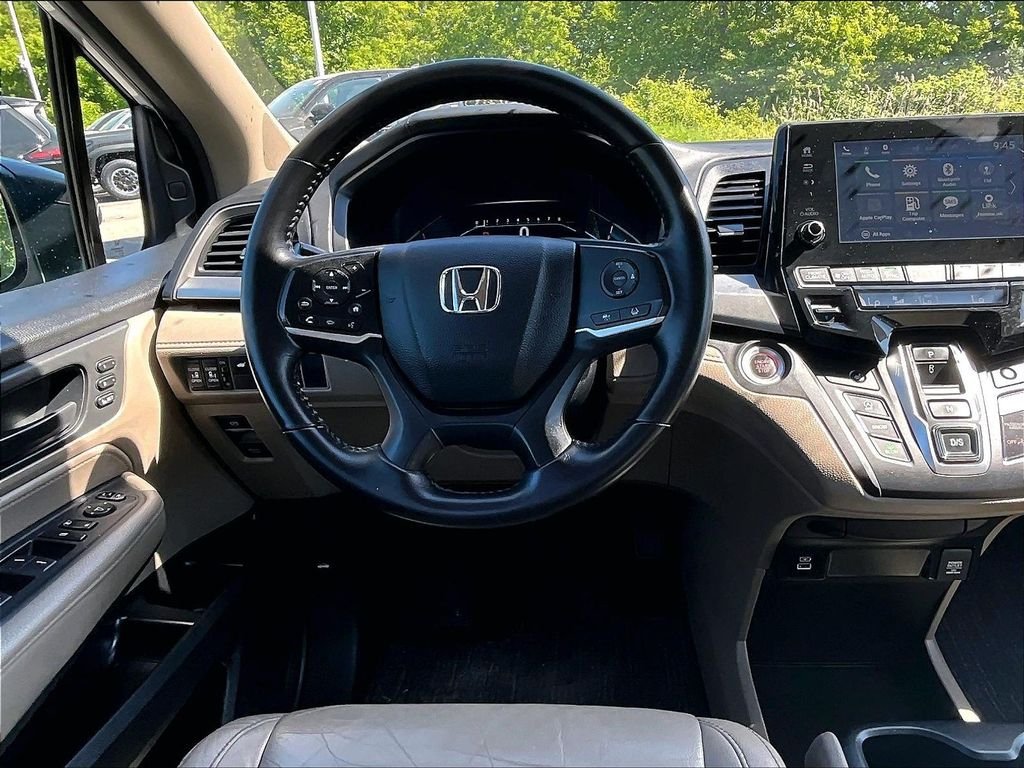 Used 2021 White Honda EX-L image 18