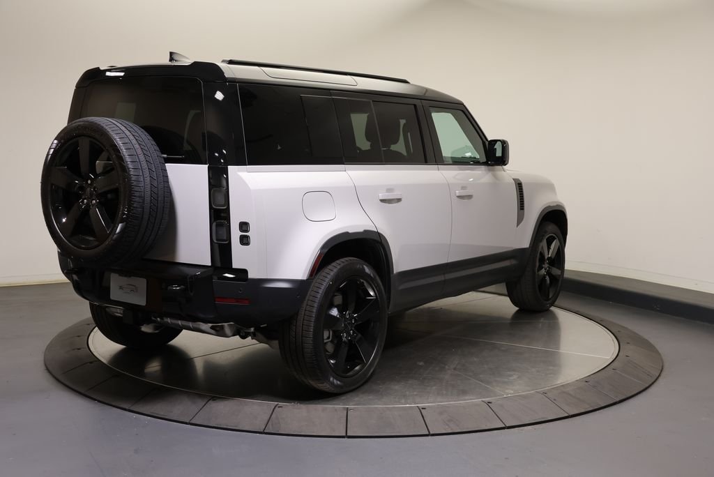 New 2026 Borasco Grey Land Rover S image 6
