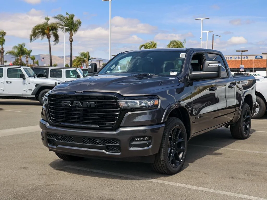 New 2026 Granite Crystal Metallic Clear-Coat Exterior Paint RAM Laramie Night Edition image 8