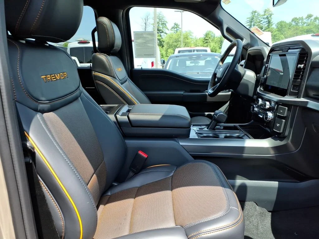New 2026 Marsh Gray Ford Tremor image 11