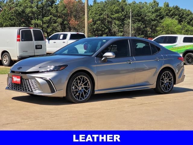 Used 2025 Silver Toyota LE image 4