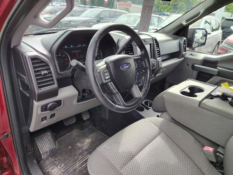 Used 2018 Red Ford XLT image 11
