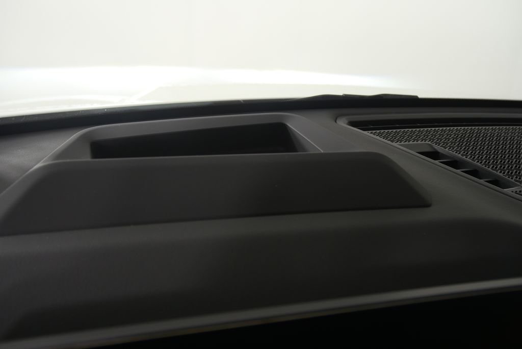 New 2026 Alpine White BMW xDrive28i image 19
