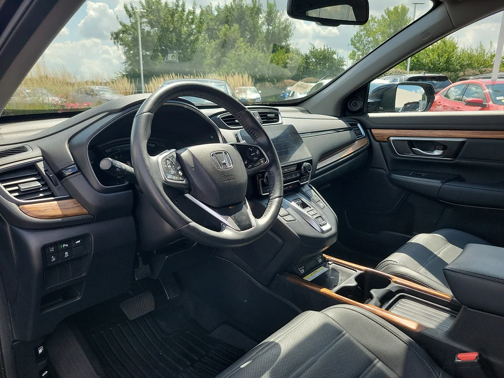 Used 2022 Crystal Black Pearl Honda Touring image 21