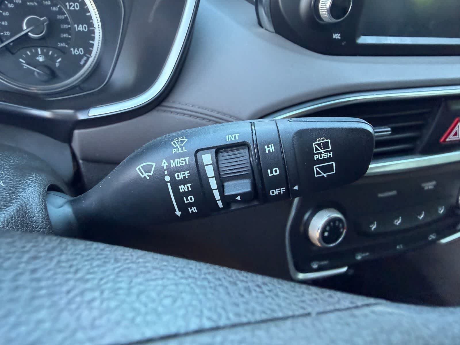 Used 2019 Stormy Sea Hyundai SE image 11