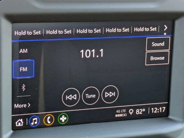 2025 GMC Sierra 1500 Pro - Photo 16
