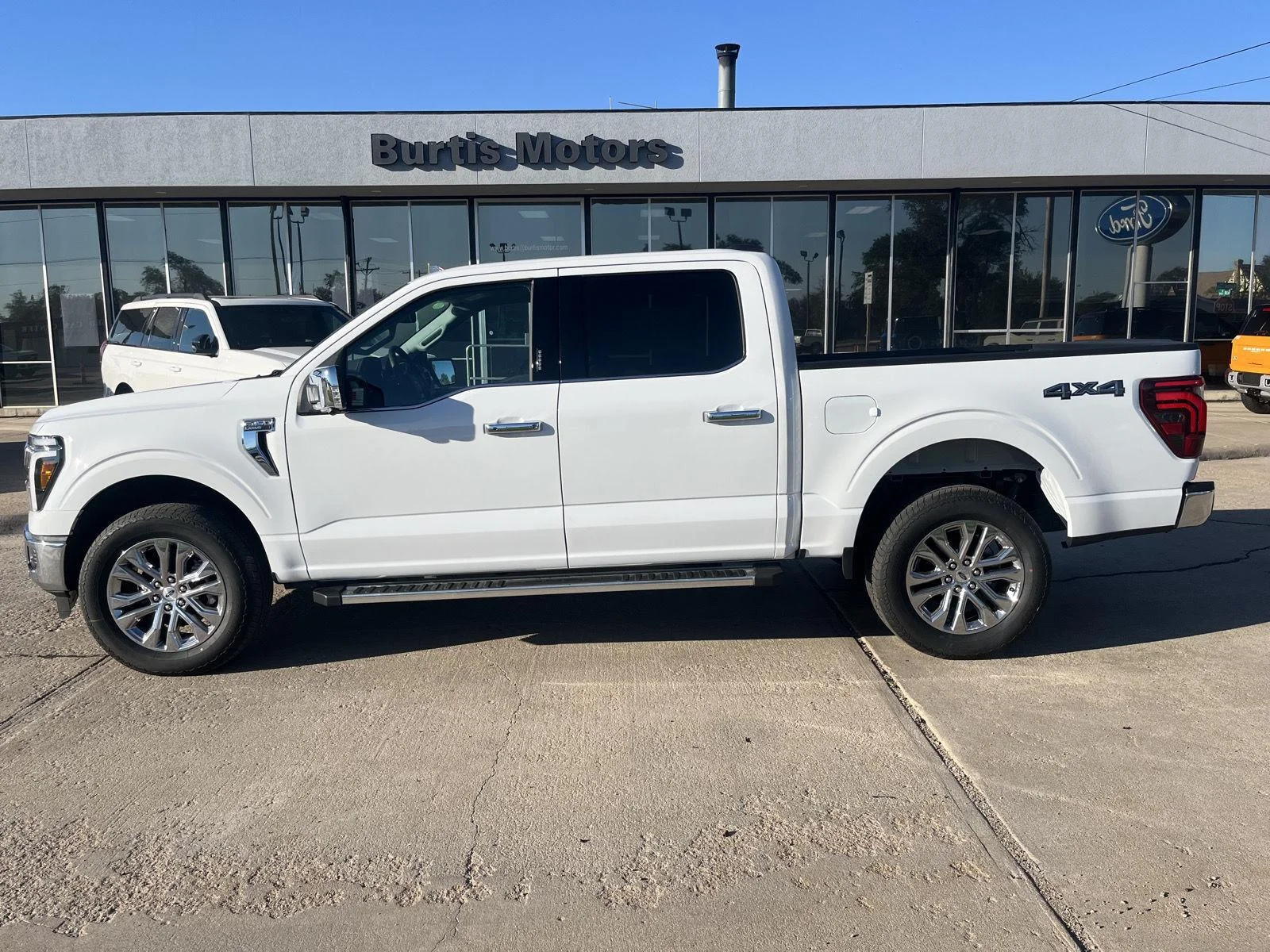 New 2026 Oxford White Ford LARIAT image 1