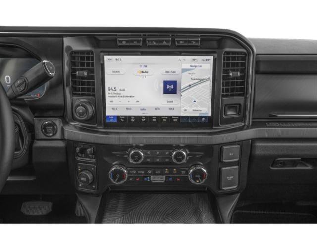 Used 2025  Ford  image 9