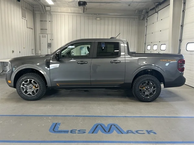 New 2026 Carbonized Gray Metallic FORD Tremor® image 9