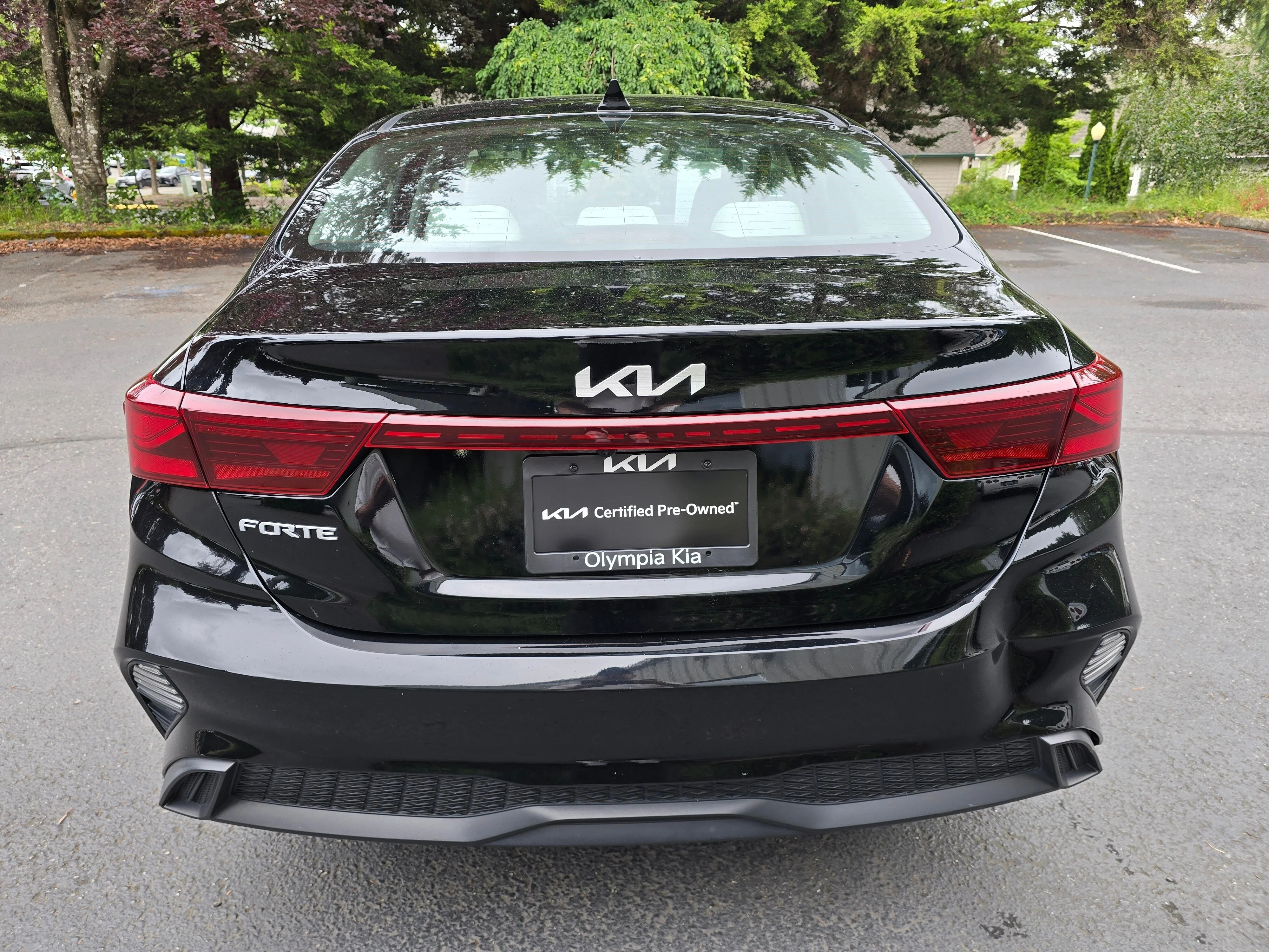 Certified Used 2023 Aurora Black Kia LXS image 5