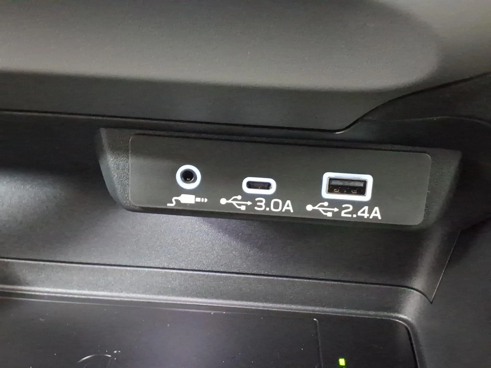New 2026 MAGNETITE GRAY PEARL Subaru Limited Hybrid image 44