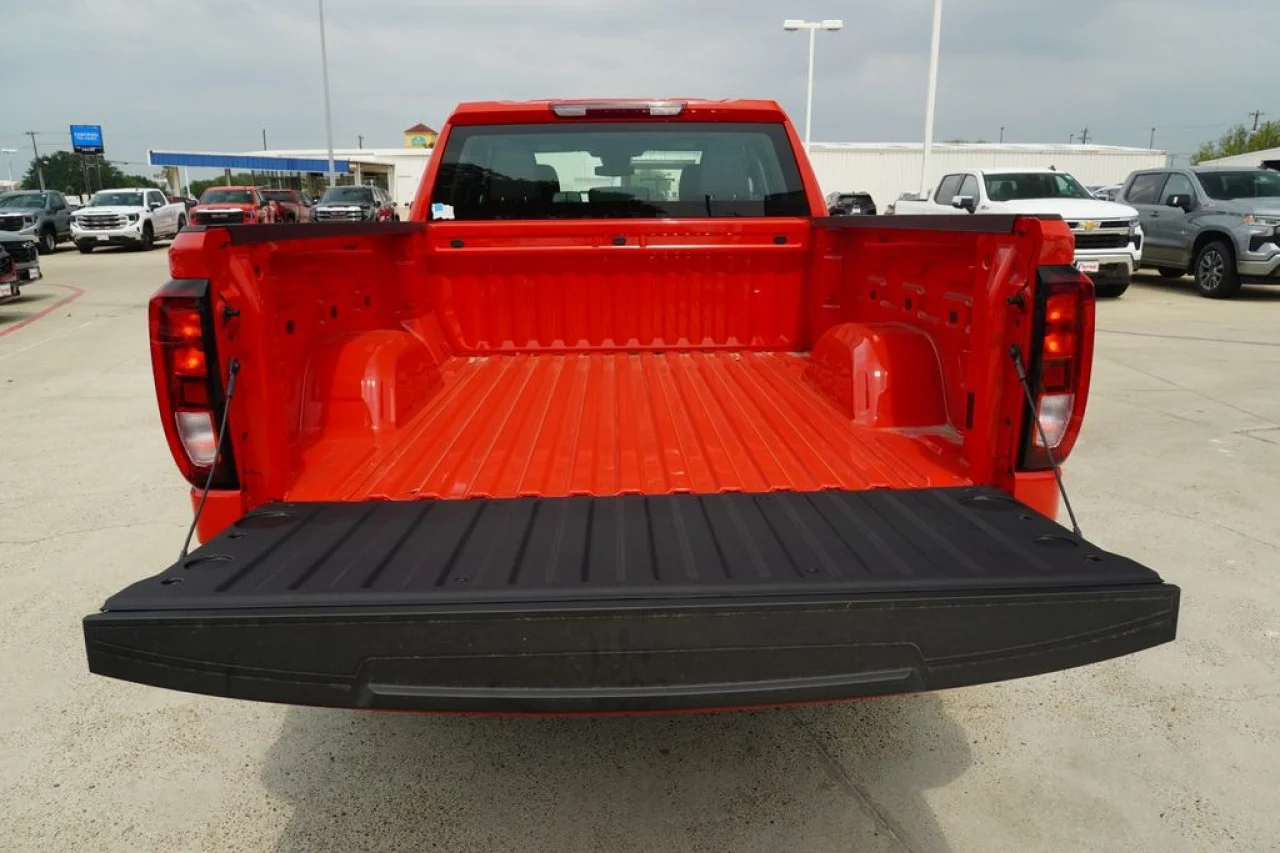 2026 GMC Sierra 1500 Pro - Photo 9