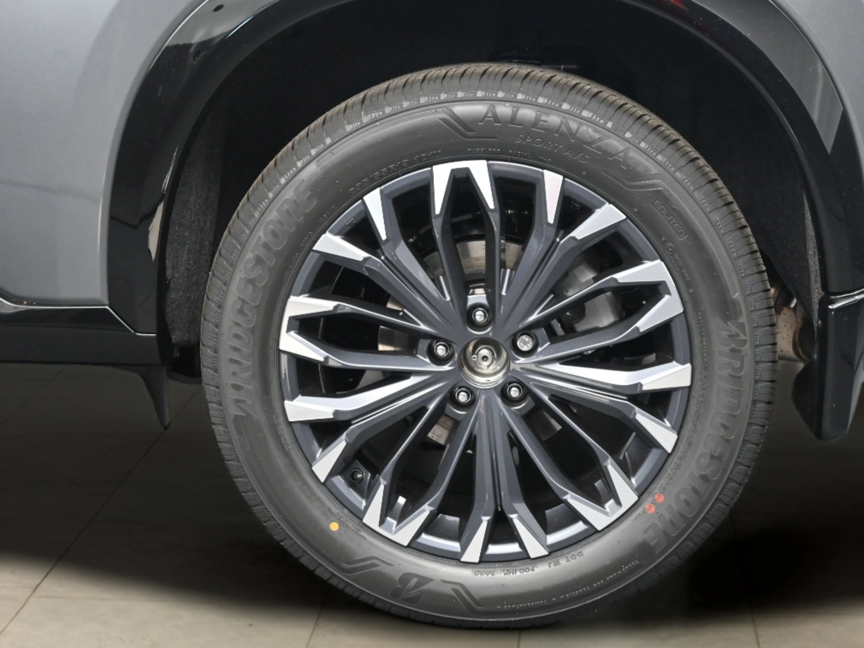 New 2026 Gun Metallic Nissan Platinum image 24